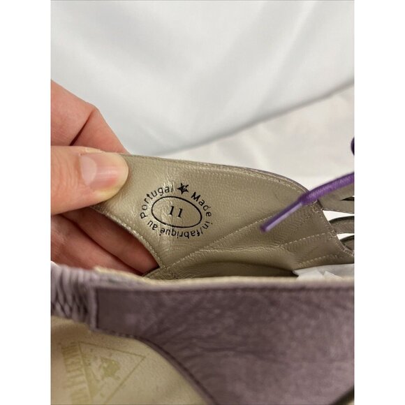 John Fluevog Bellevue Sally Skull in Lilac Heels - Picture 13 of 13